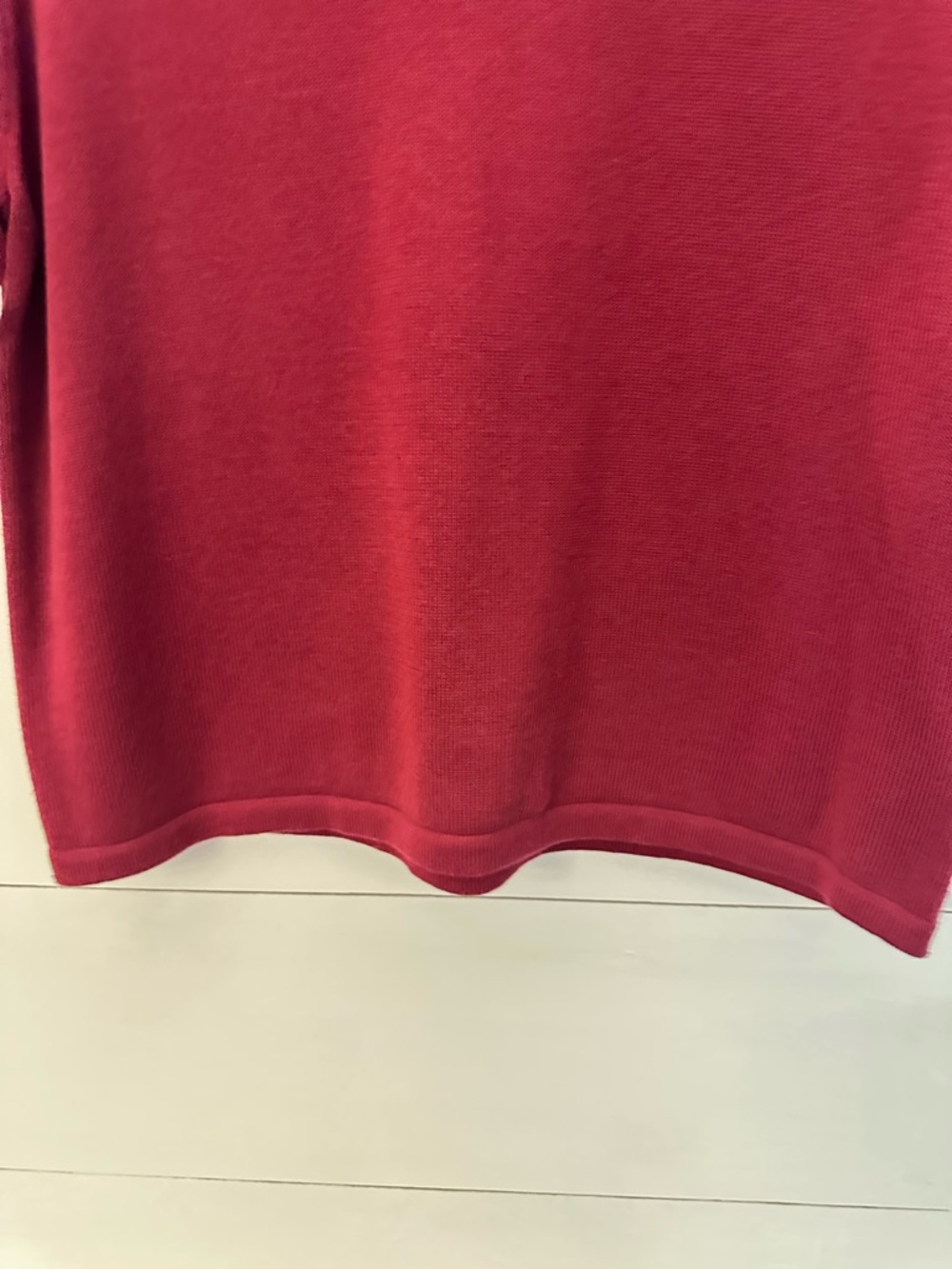 Eddie Bauer red Short Sleeve Sweater Top Women Medium 100% Cotton V-Neck classic - Picture 4 of 10